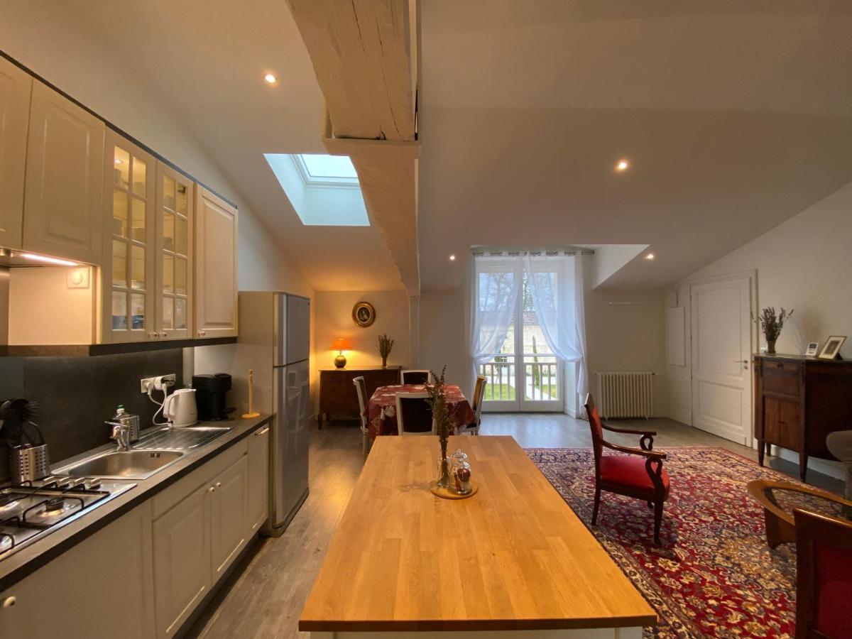 Château Gassies Latresne Extérieur photo